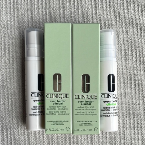 Clinique Even Better Clinical™ Radical Dark Spot Corrector + Interrupter… - Picture 9 of 12